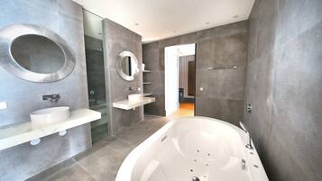 SUITE T2 - Suite op hoogste etage | Badezimmer