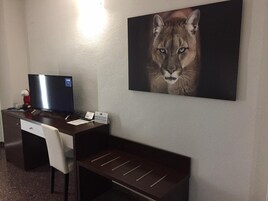 Minibar, in-room safe, rollaway beds, free WiFi