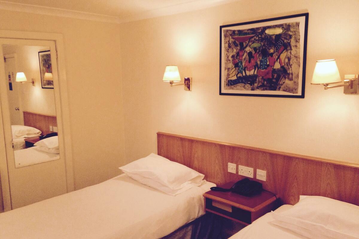 Dreibettzimmer