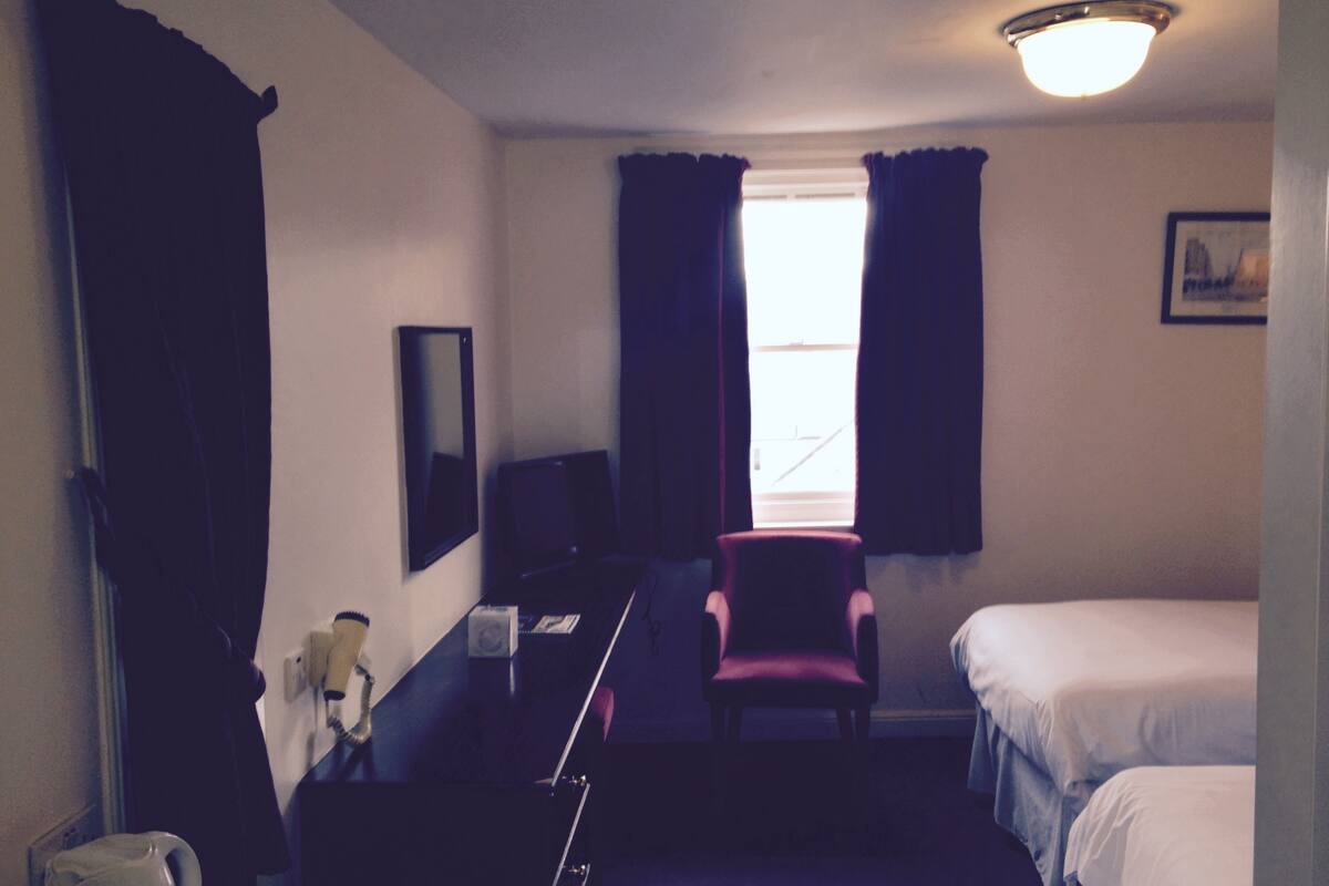 Chambre avec lits jumeaux