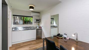 Premier Twin Room | Desk, blackout drapes, iron/ironing board, free WiFi