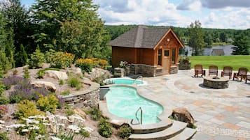 Indoor pool, seasonal outdoor pool, pool umbrellas, sun loungers