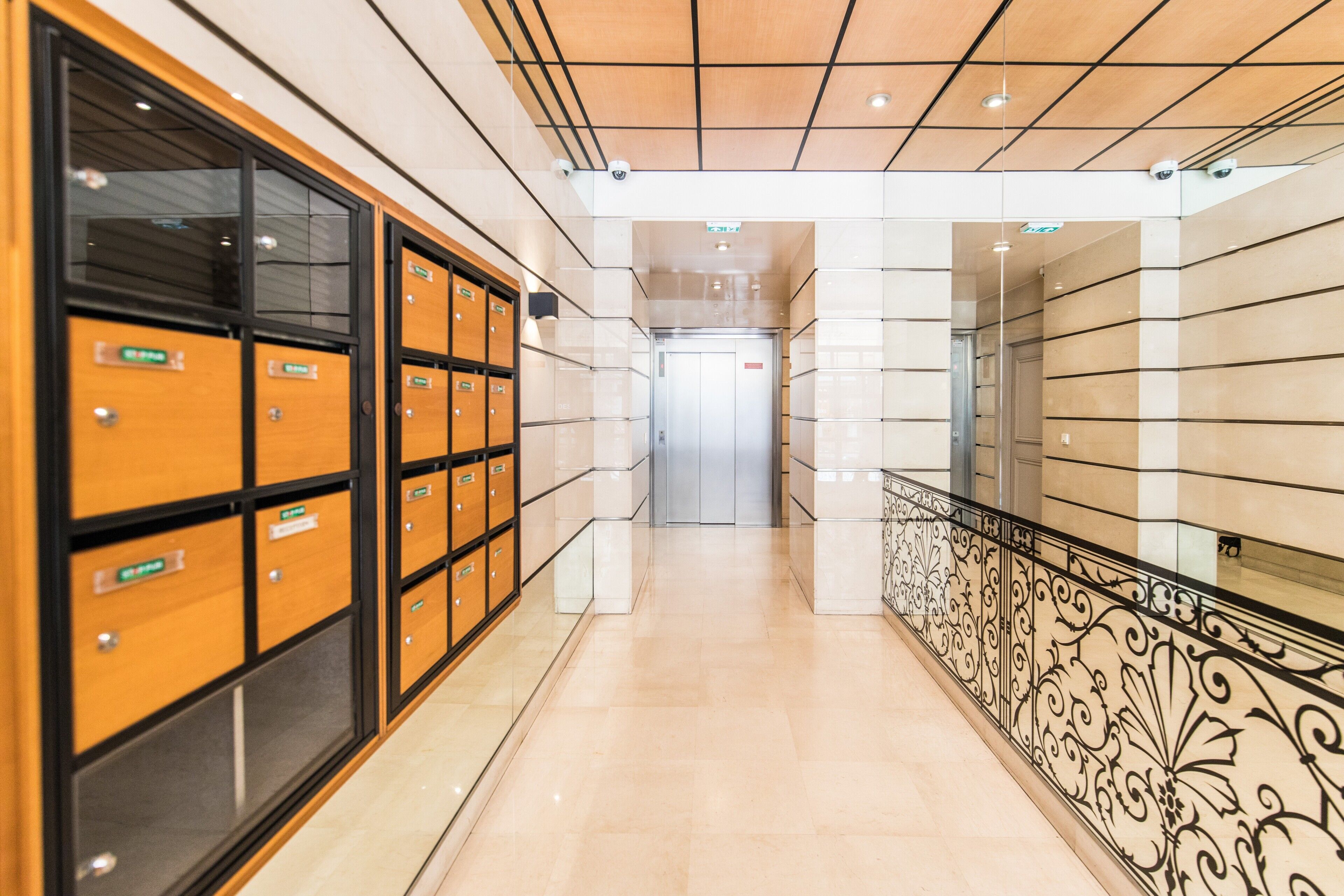 Nội thất lối vào