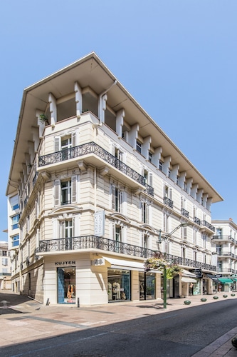 Cannes Croisette Prestige