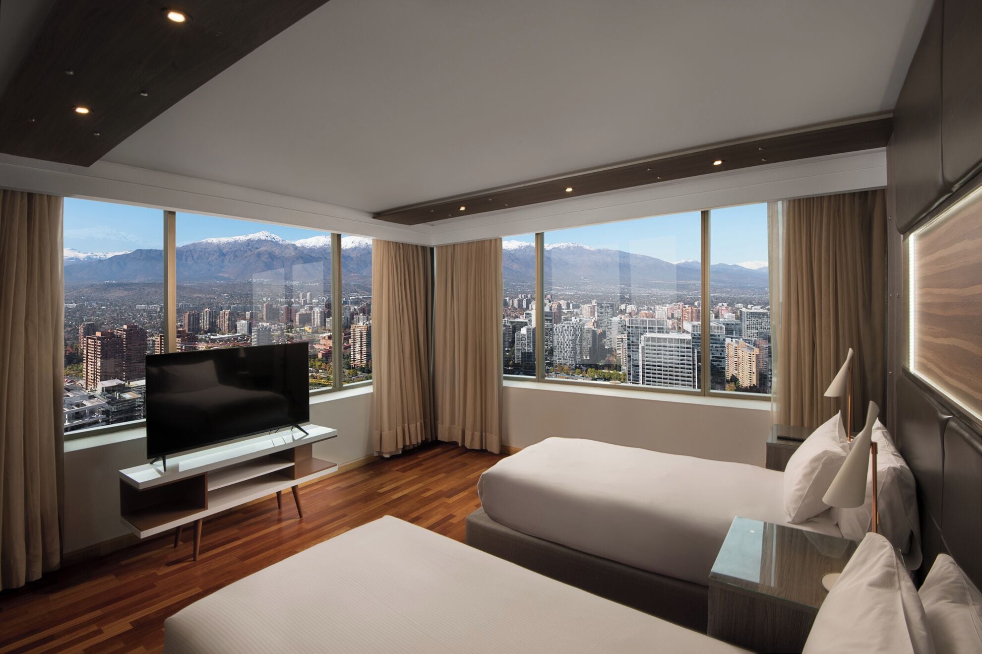 singular room  | 1 bedroom, egyptian cotton sheets, premium bedding, pillow-top beds