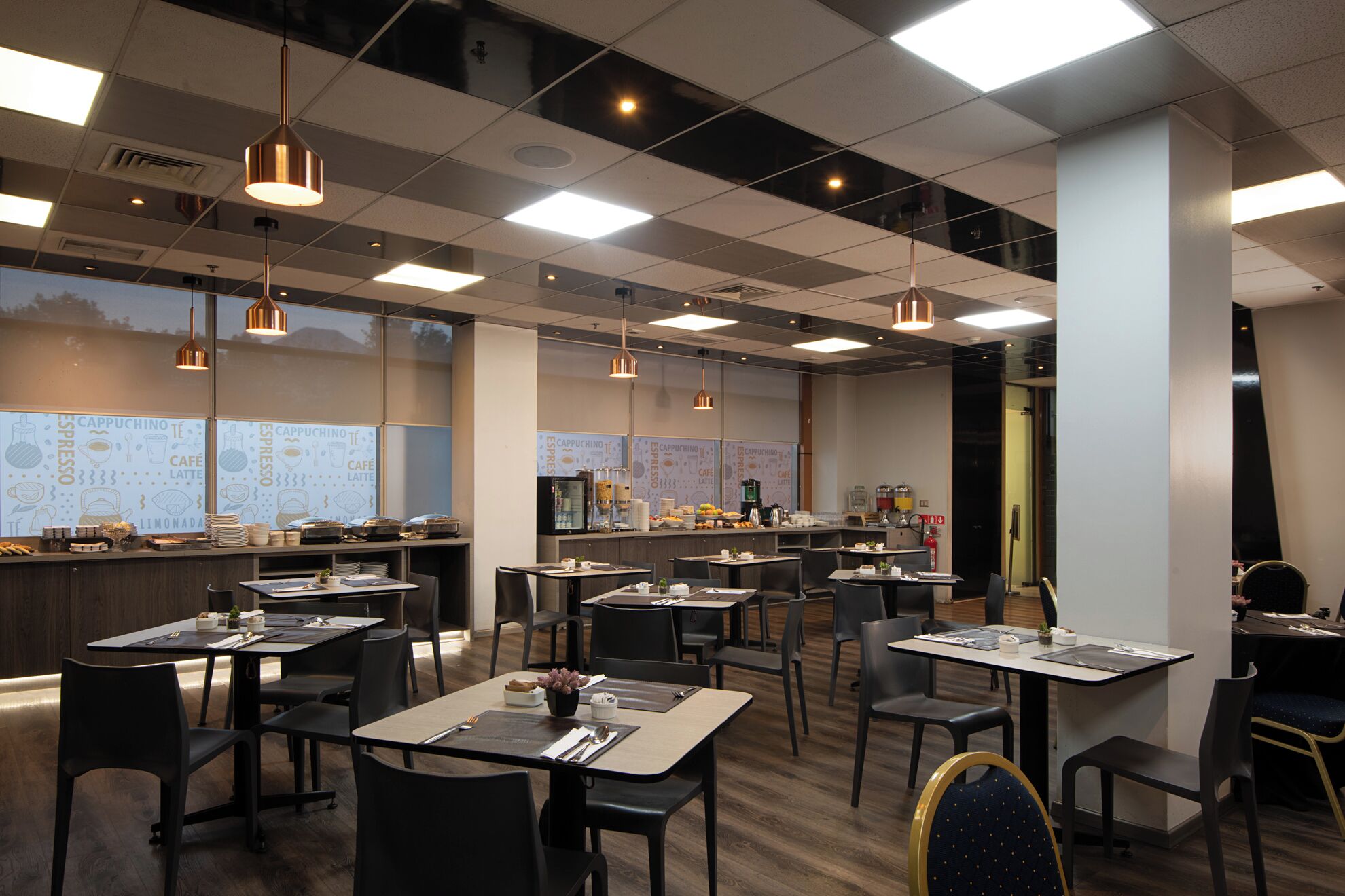 free daily continental breakfast