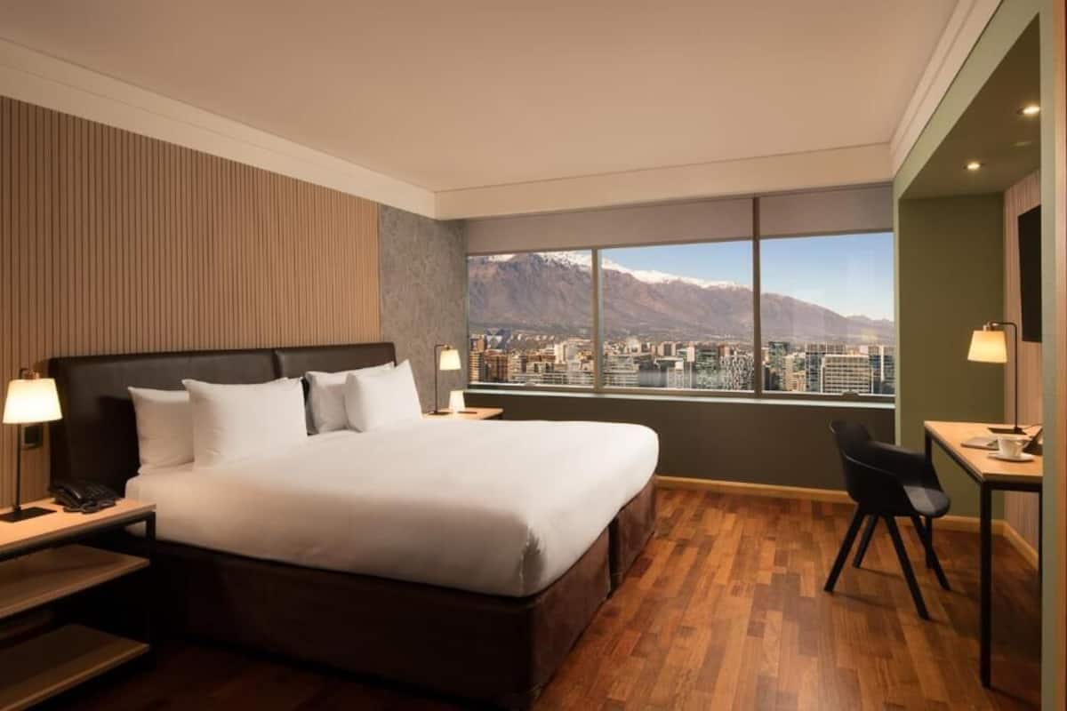Premium suite, 1 slaapkamer, uitzicht op stad, in toren | 1 slaapkamer, lakens van Egyptisch katoen, luxe beddengoed