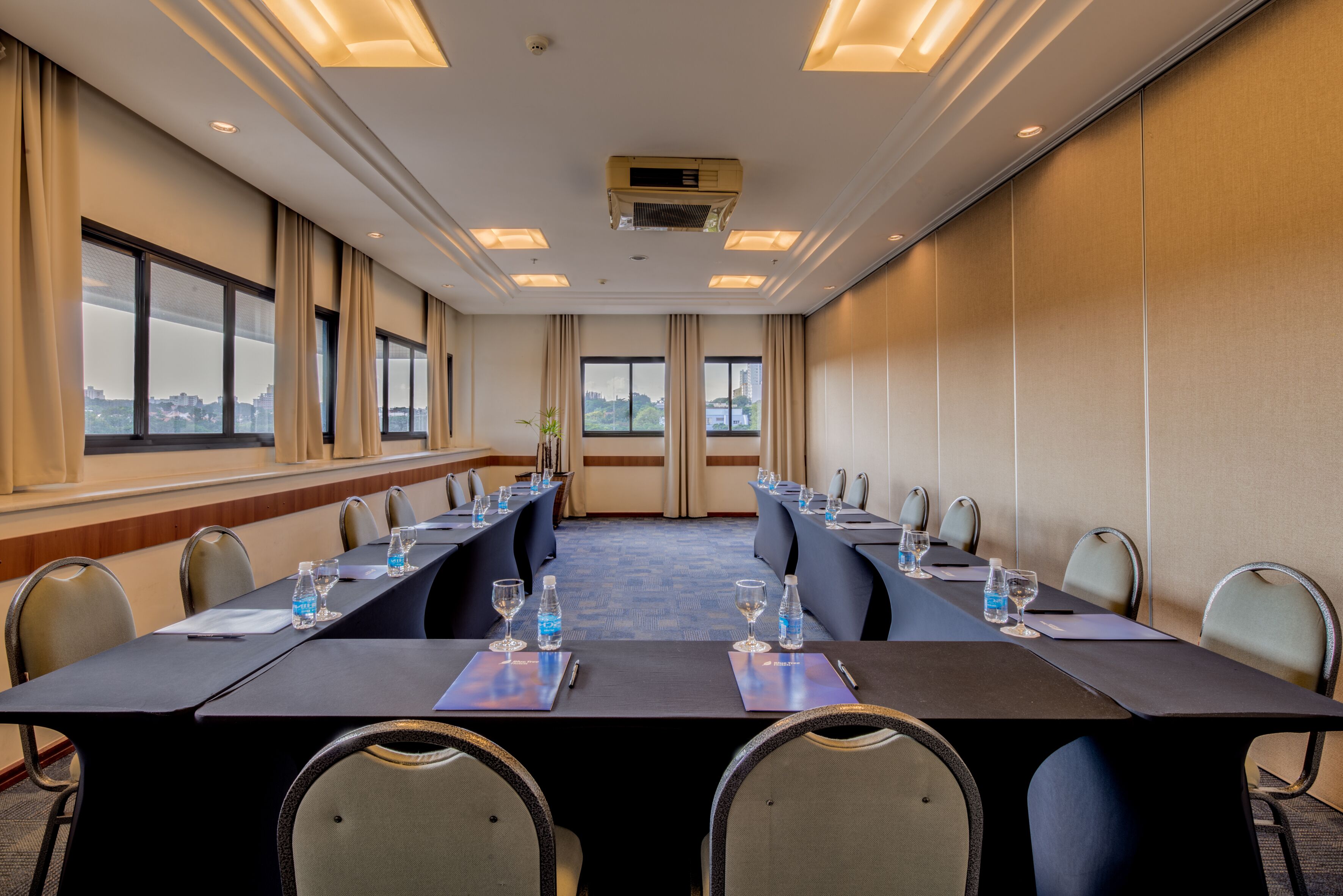 Foto - Jk Premium Hotel e Eventos