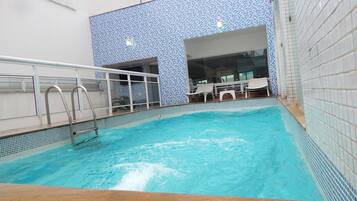 Outdoor pool, pool loungers