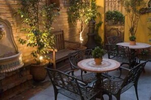 Aperto a colazione e cena