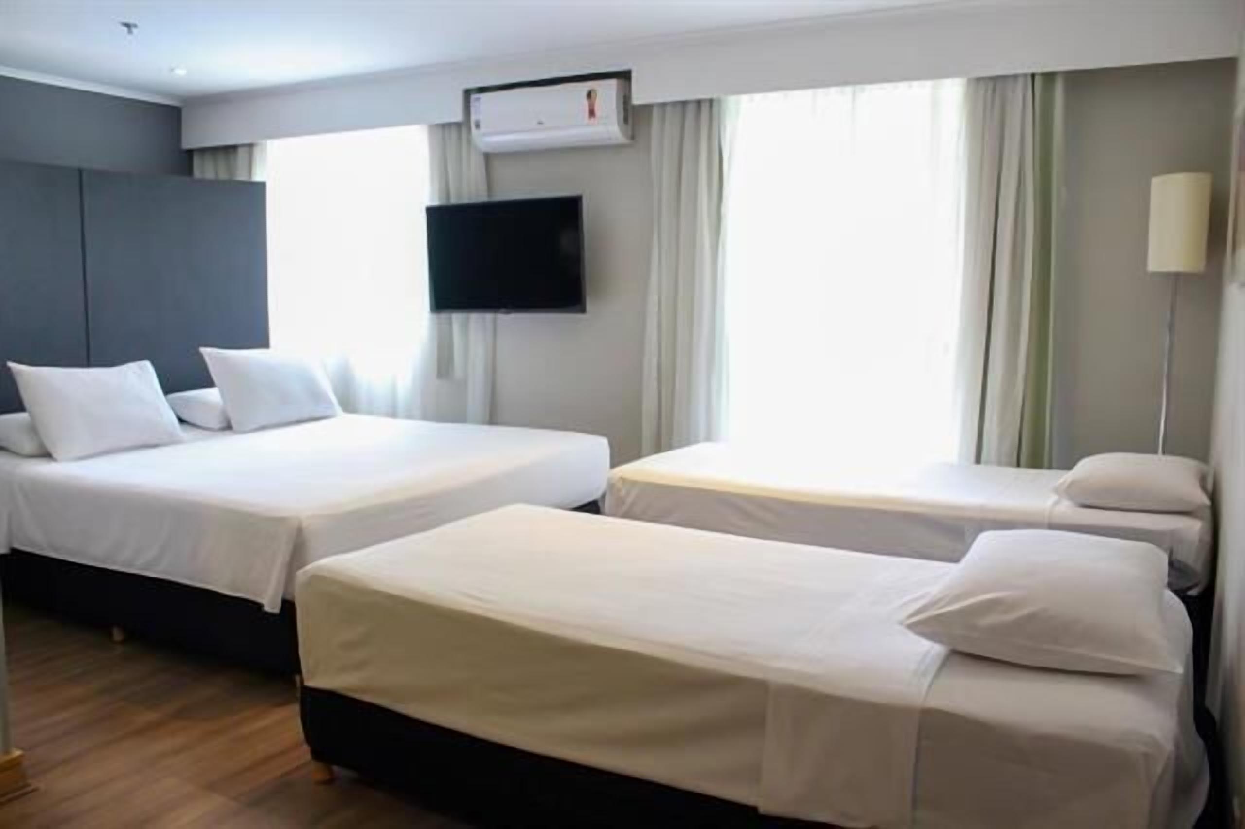 Minibar, in-room safe, desk, iron/ironing board