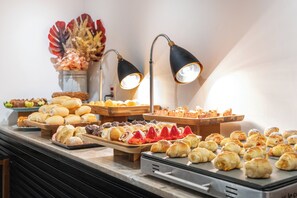Dagelijks ontbijtbuffet inbegrepen