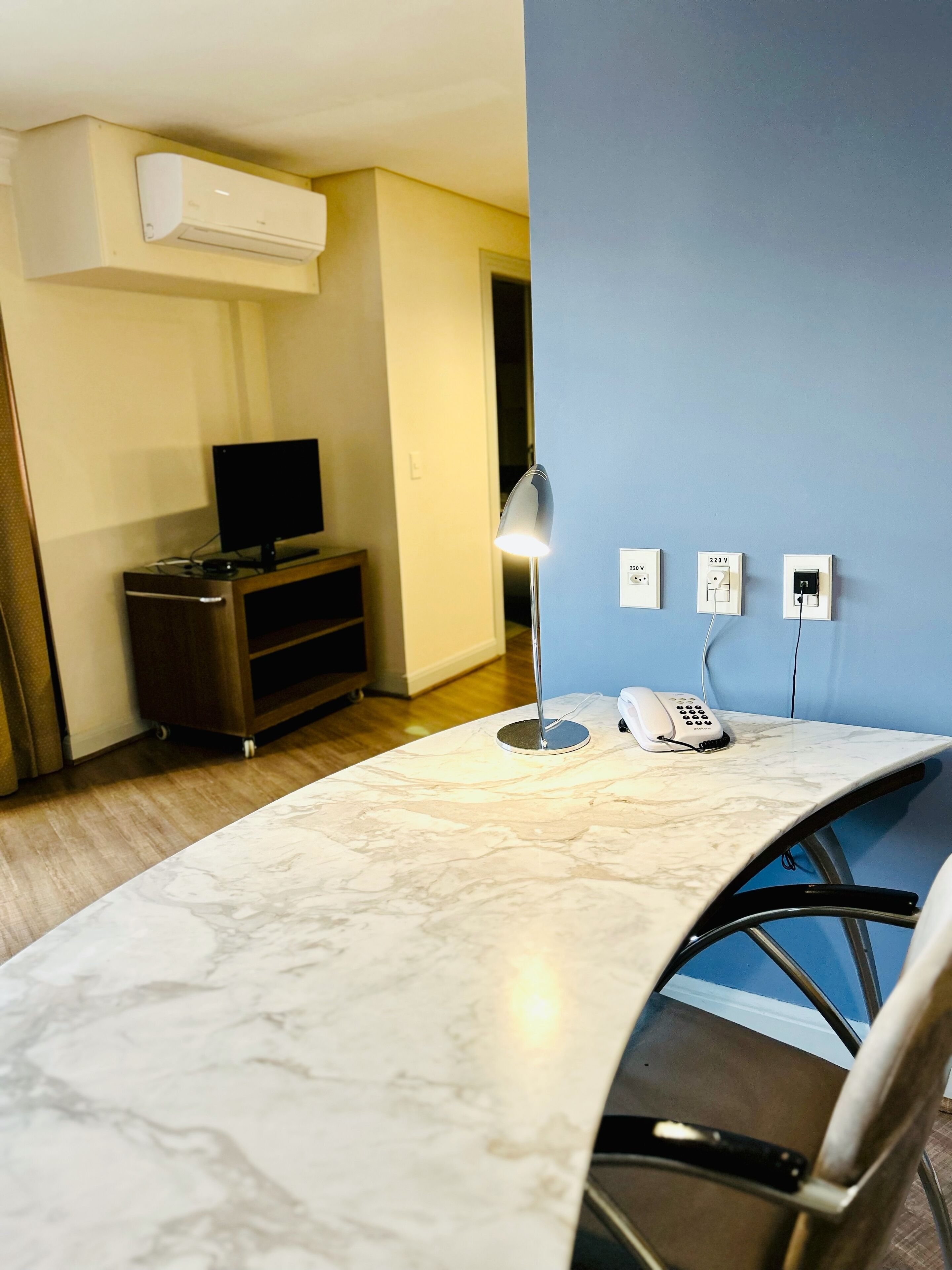 junior suite, 1 queen bed | living area | 43-inch smart tv with cable channels