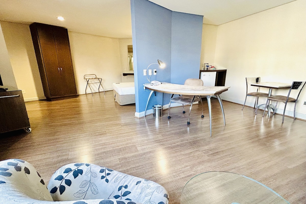 1 bedroom, minibar, in-room safe, desk