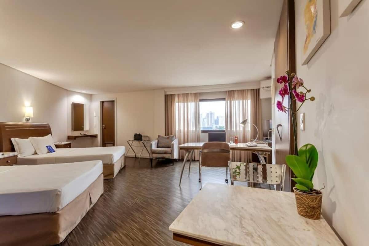 1 bedroom, minibar, in-room safe, desk