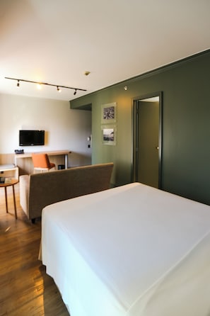 Superior Double Room, 1 Queen Bed, Non Smoking