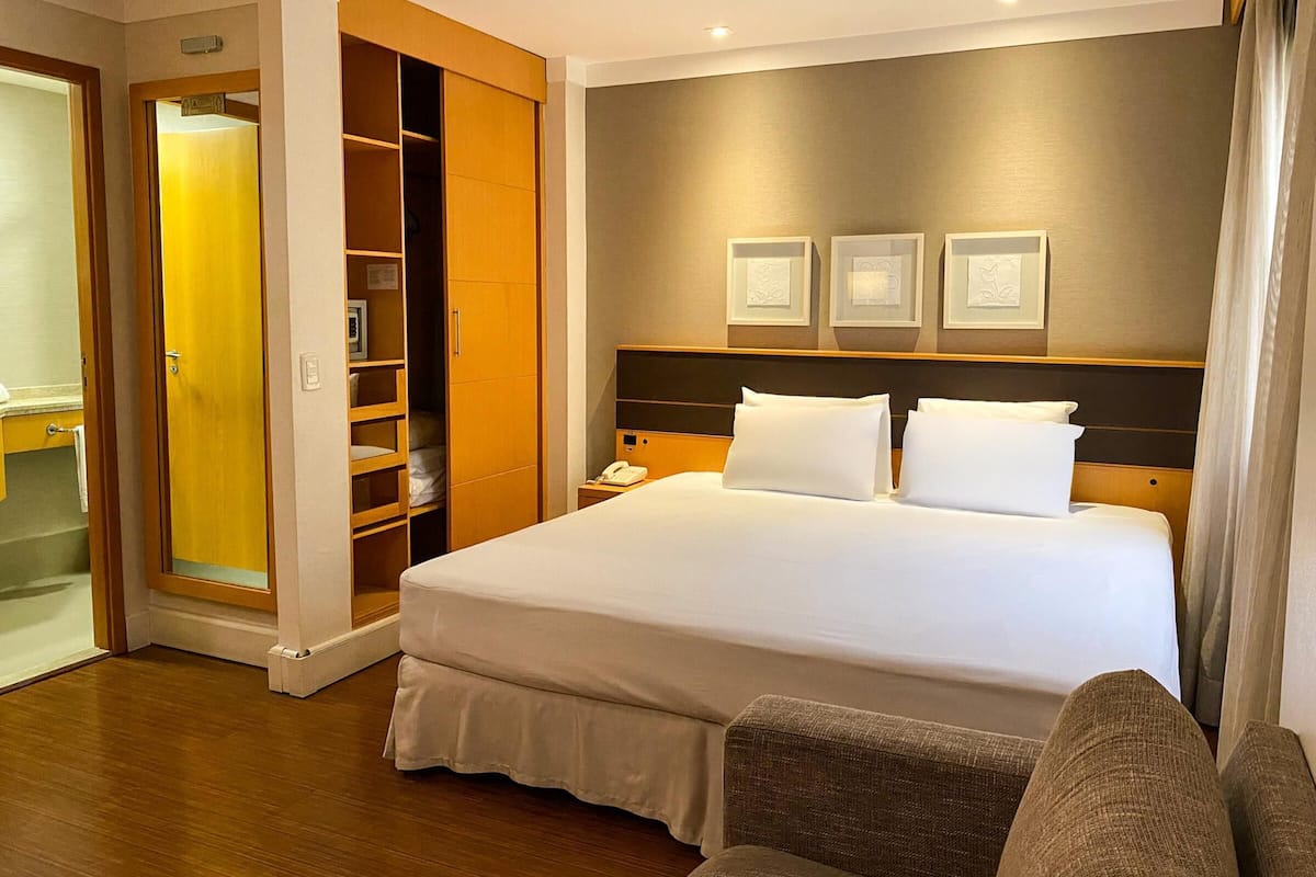 Minibar, in-room safe, desk, blackout drapes