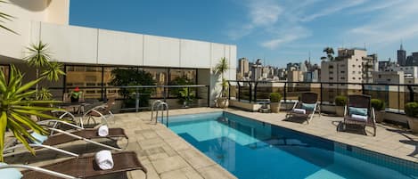 Piscine extérieure