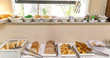 Copacabana Blue Hotel