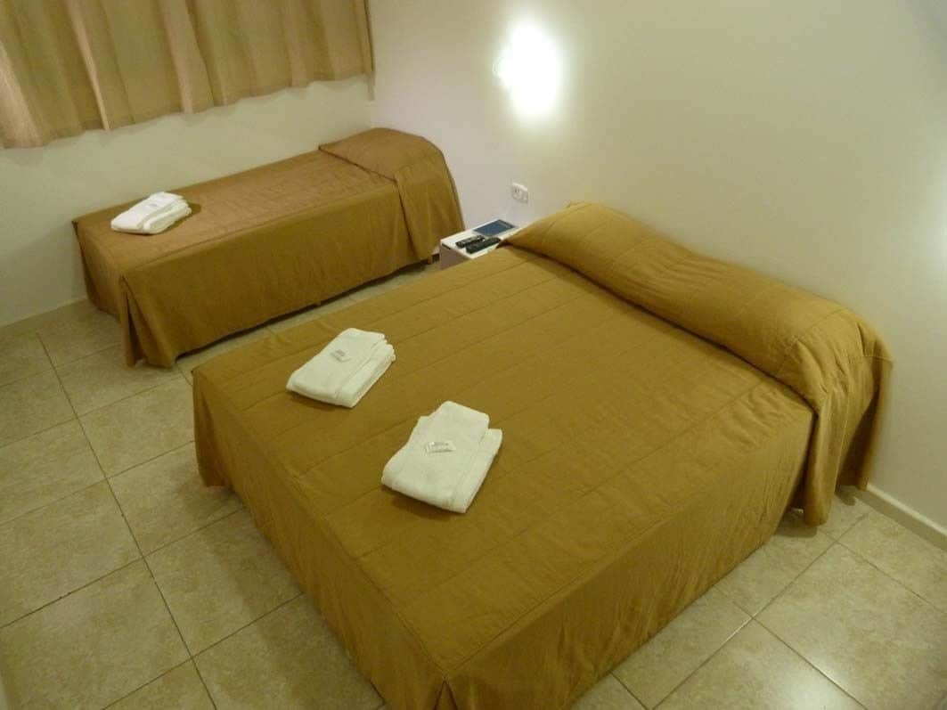 Wifi gratis y ropa de cama 