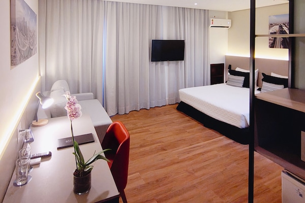 Standard Studio, 1 Double Bed with Sofa bed | Minibar, in-room safe, desk, laptop workspace