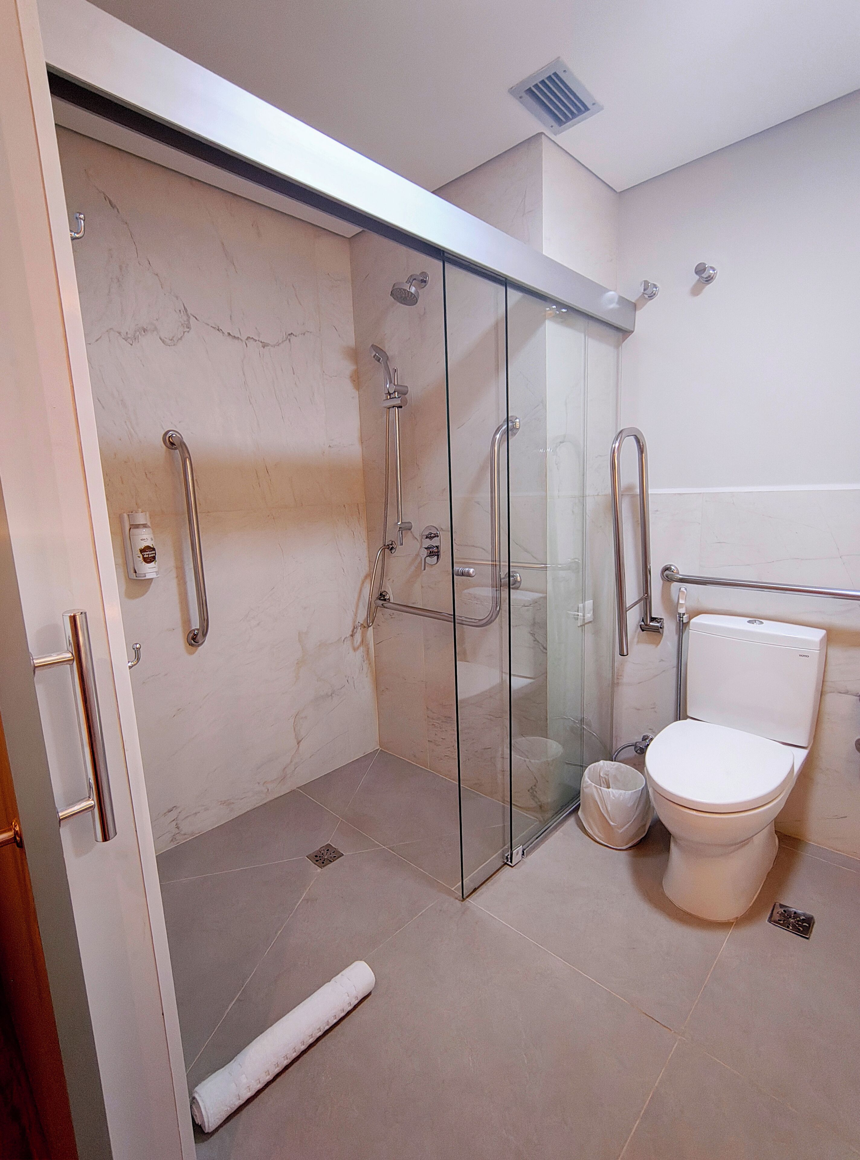 standard room, 1 double bed with sofa bed | bathroom | shower, rainfall showerhead, free toiletries, hair dryer