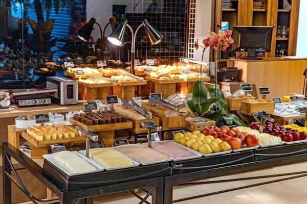 Desayuno buffet incluido todos los días
