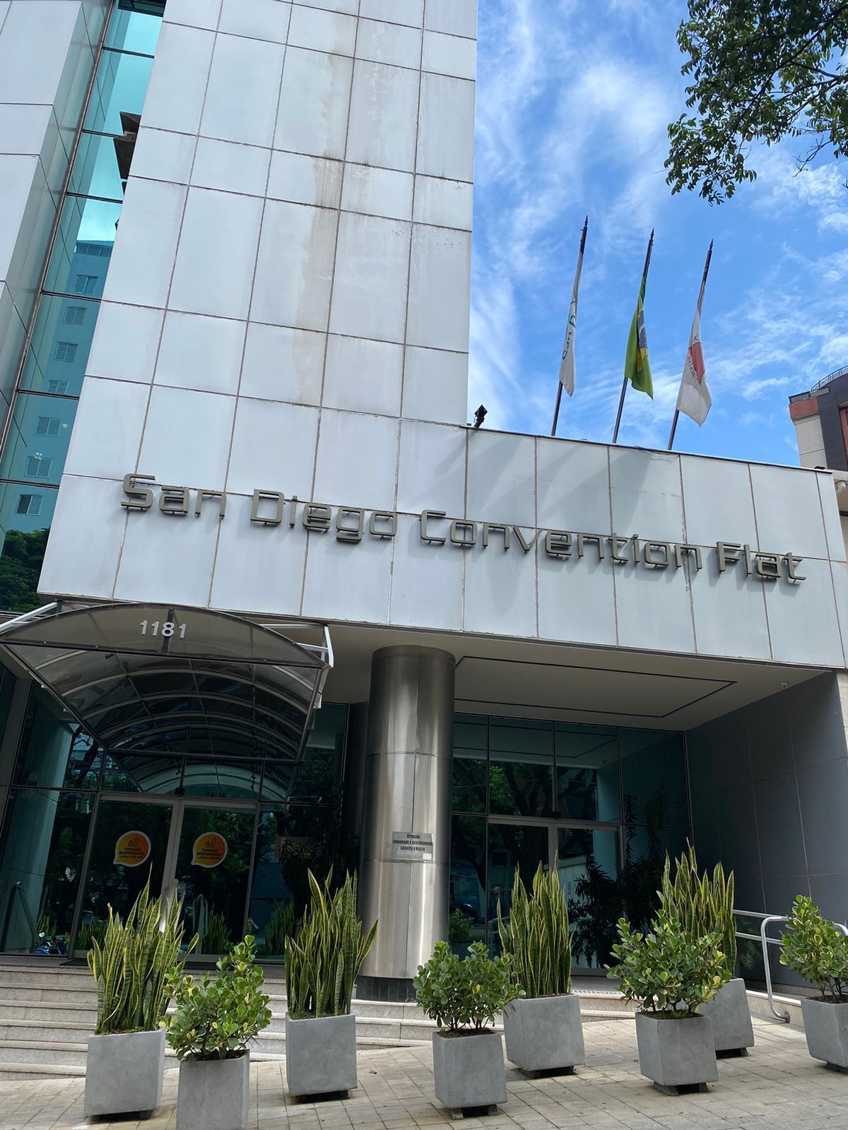 Bagian depan properti