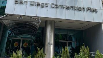 Façana frontal de l'allotjament