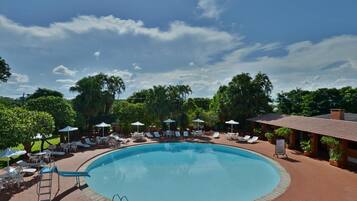 Outdoor pool, sun loungers