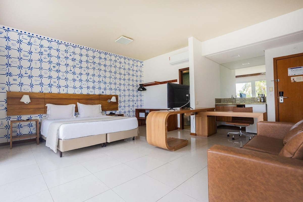 1 bedroom, minibar, in-room safe, laptop workspace
