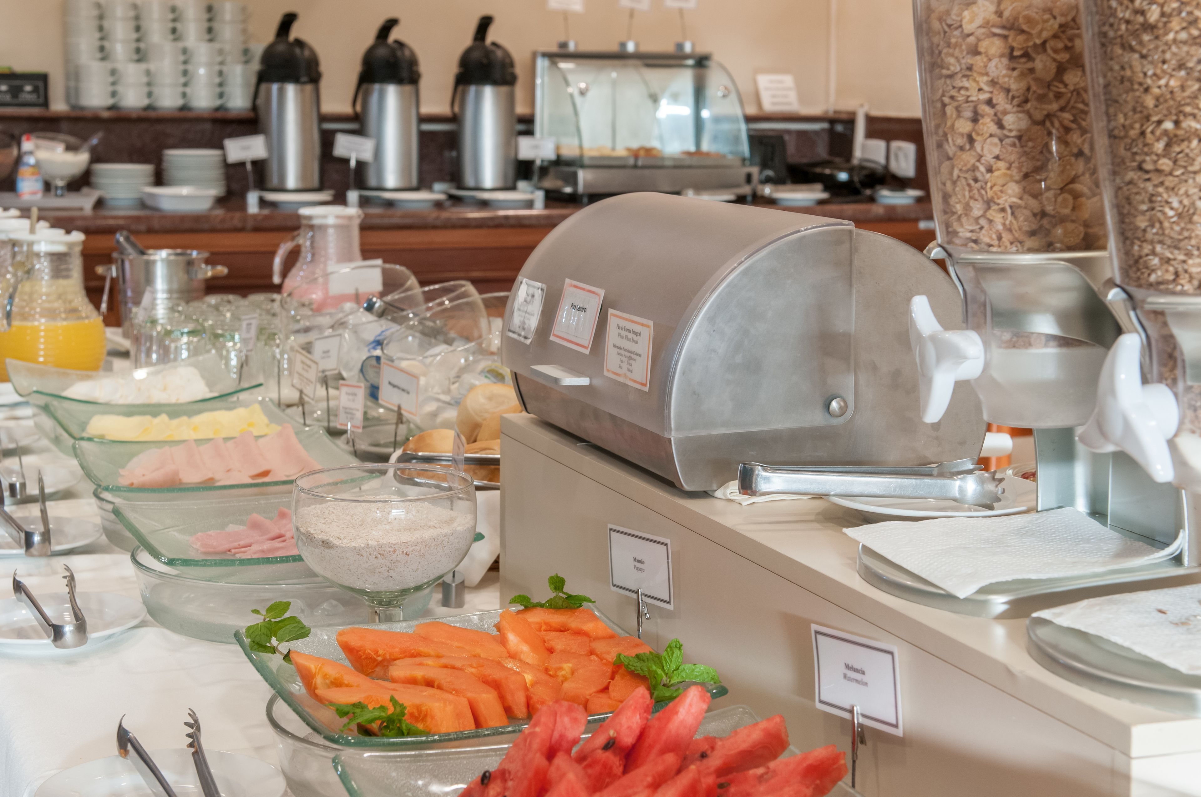 daily buffet breakfast (brl 30.00 per person)
