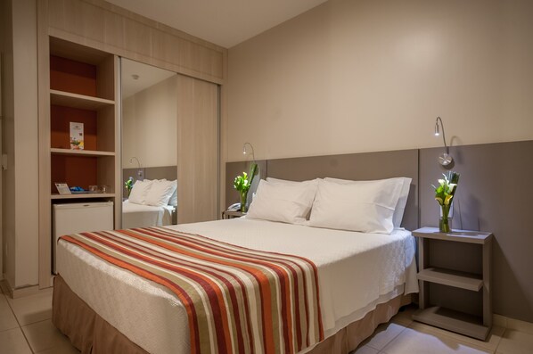 Deluxe Room, 1 Queen Bed