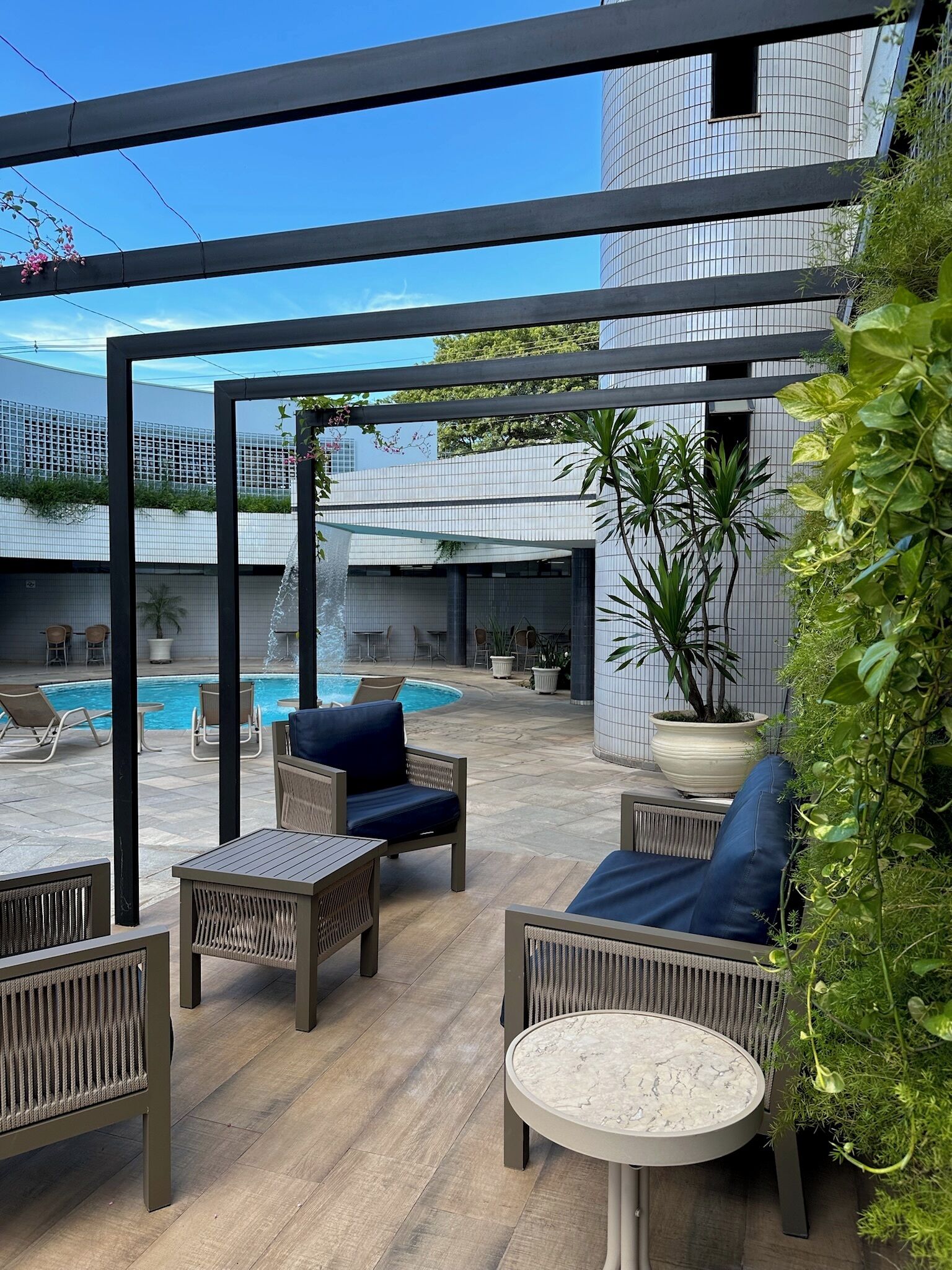 outdoor pool, pool loungers