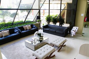 Reception hall - Harbor Self Buriti Suites Hotel (Campo Grande)