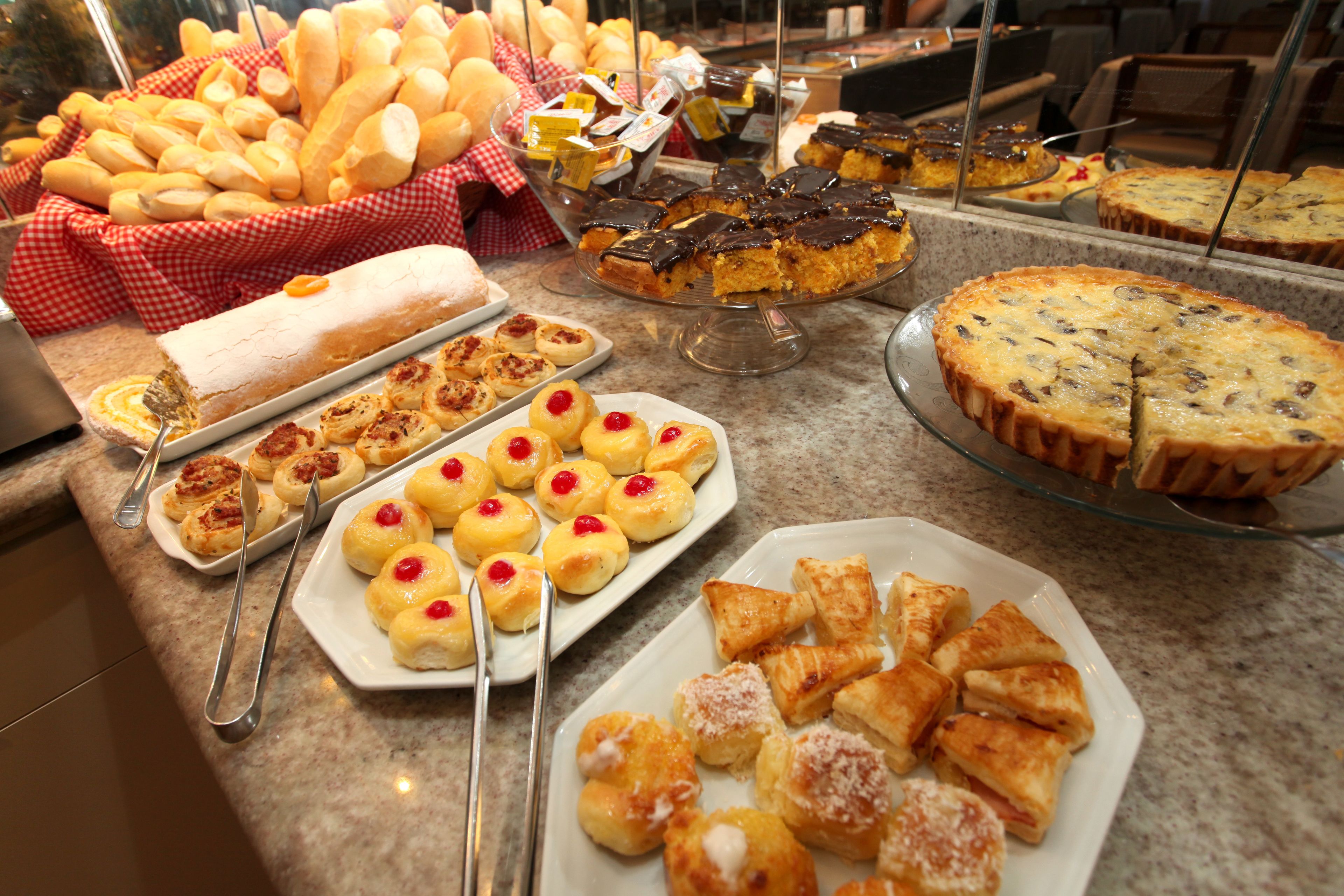 Colazione a buffet inclusa, servita tutte le mattine 