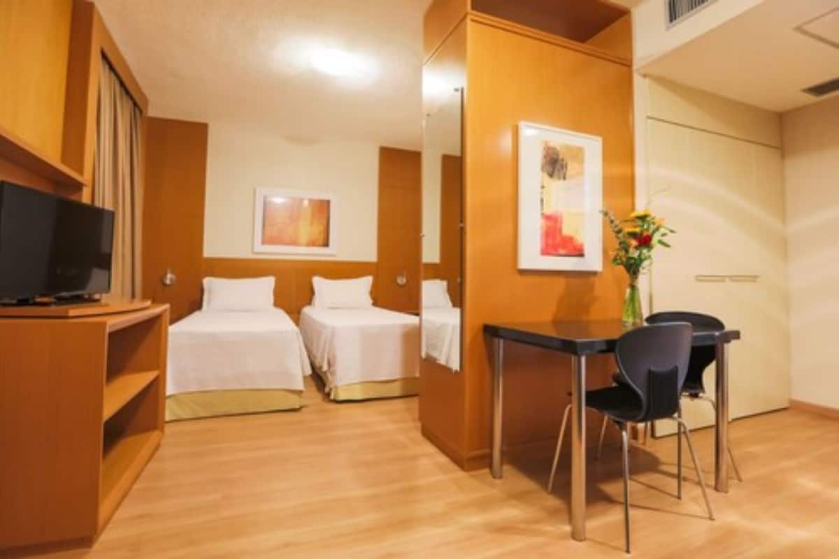 Minibar, safe på rommet, blendingsgardiner og lydisolert