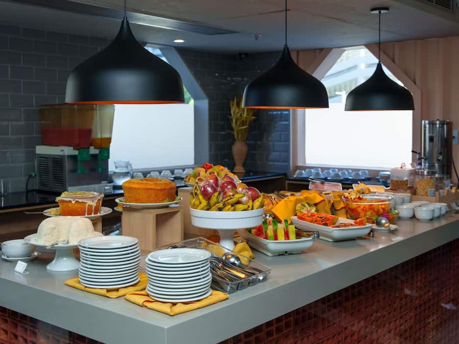 Daily buffet breakfast for a fee