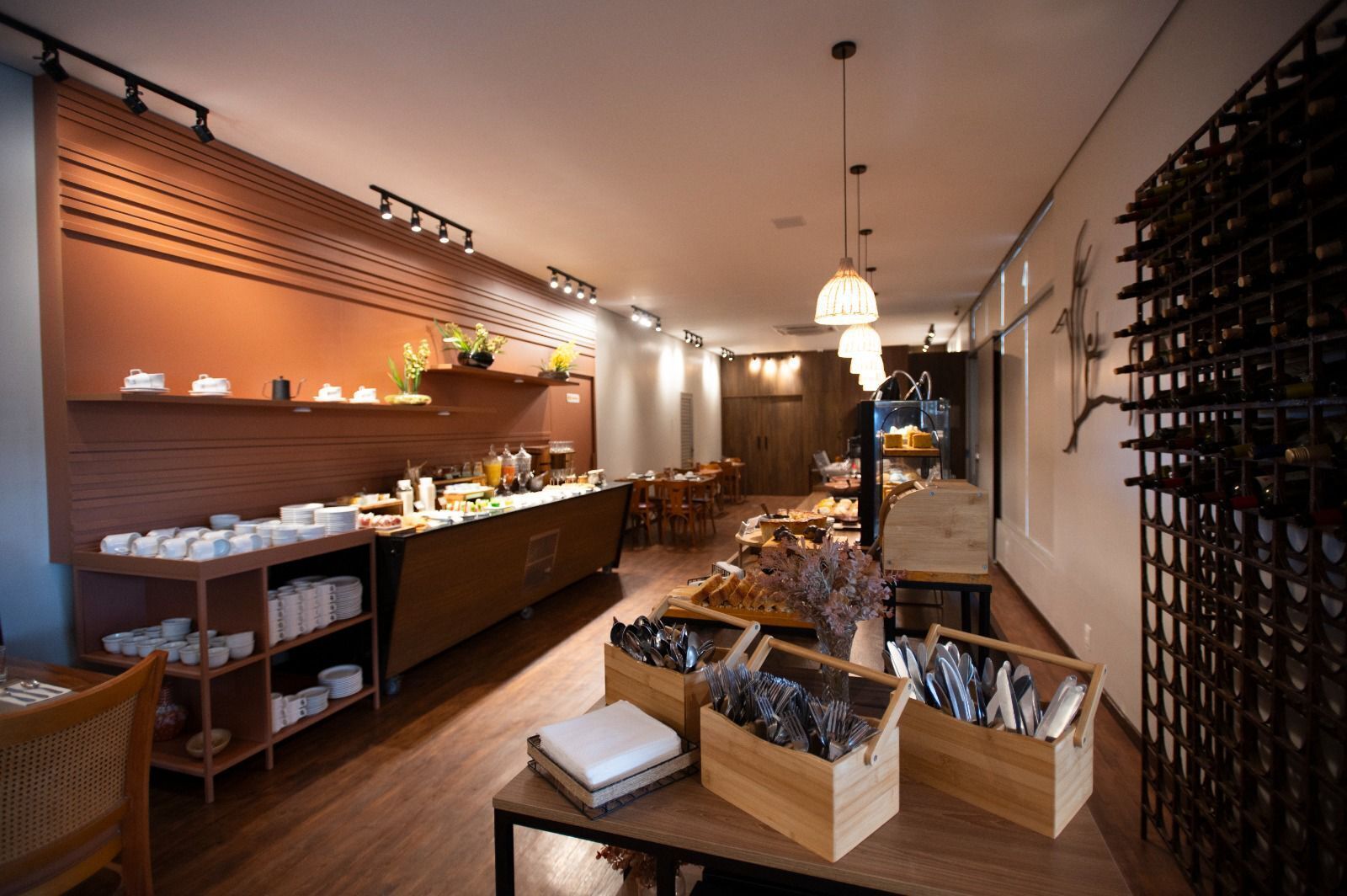 每日供应自助式早餐（每人 BRL 54.00）