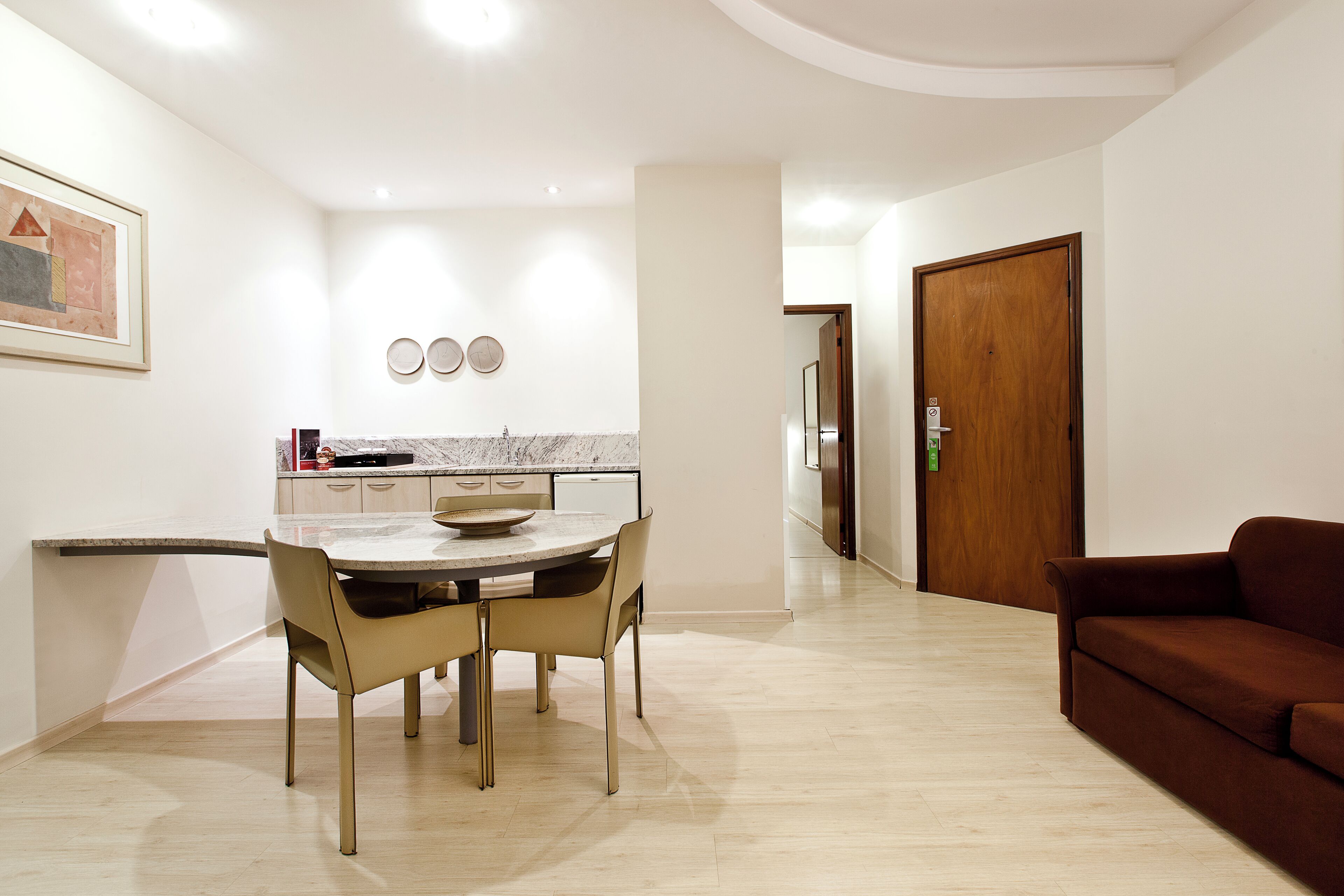 40-inch lcd tv with cable channels, tv