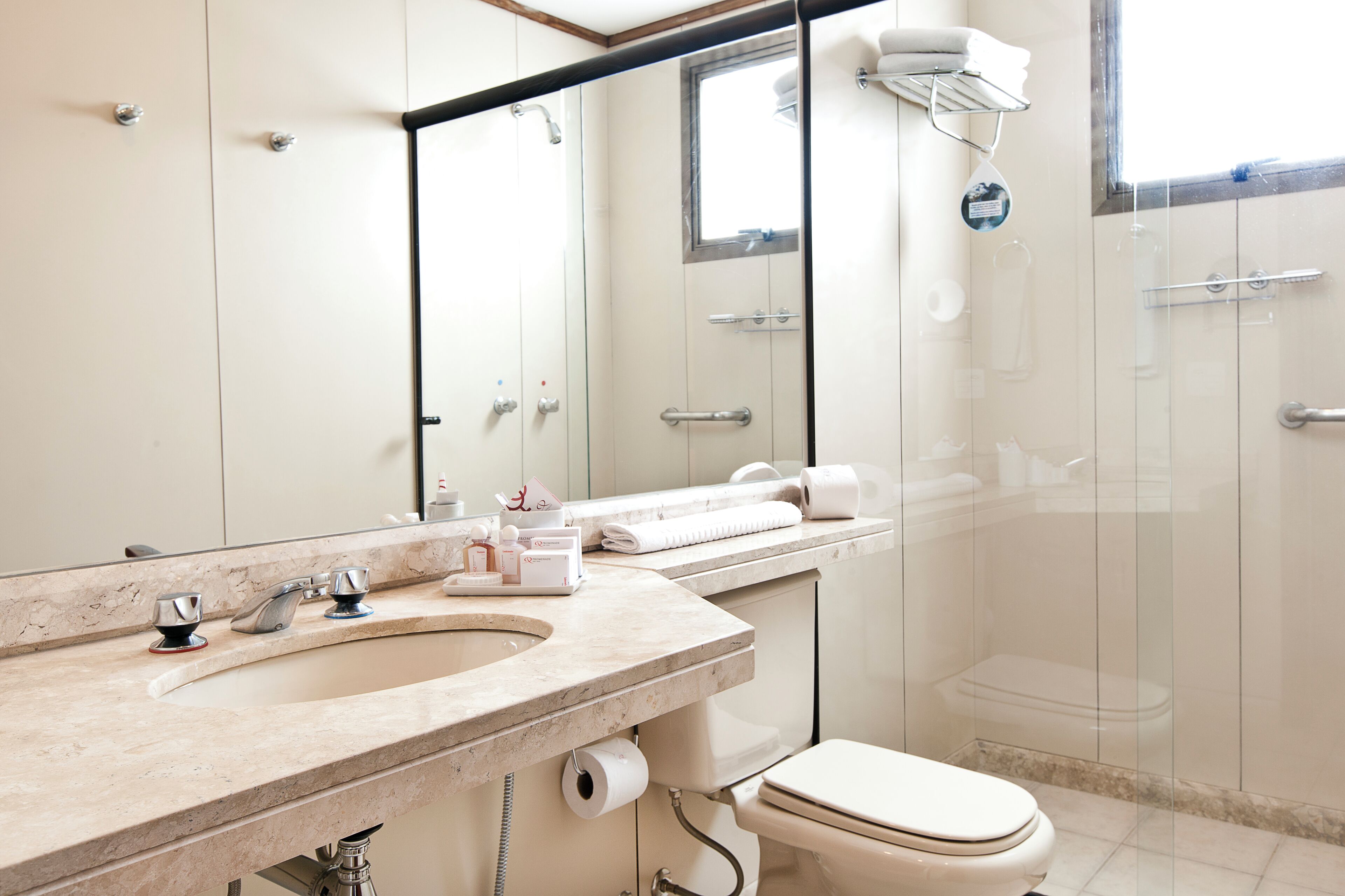 shower, rainfall showerhead, free toiletries, hair dryer