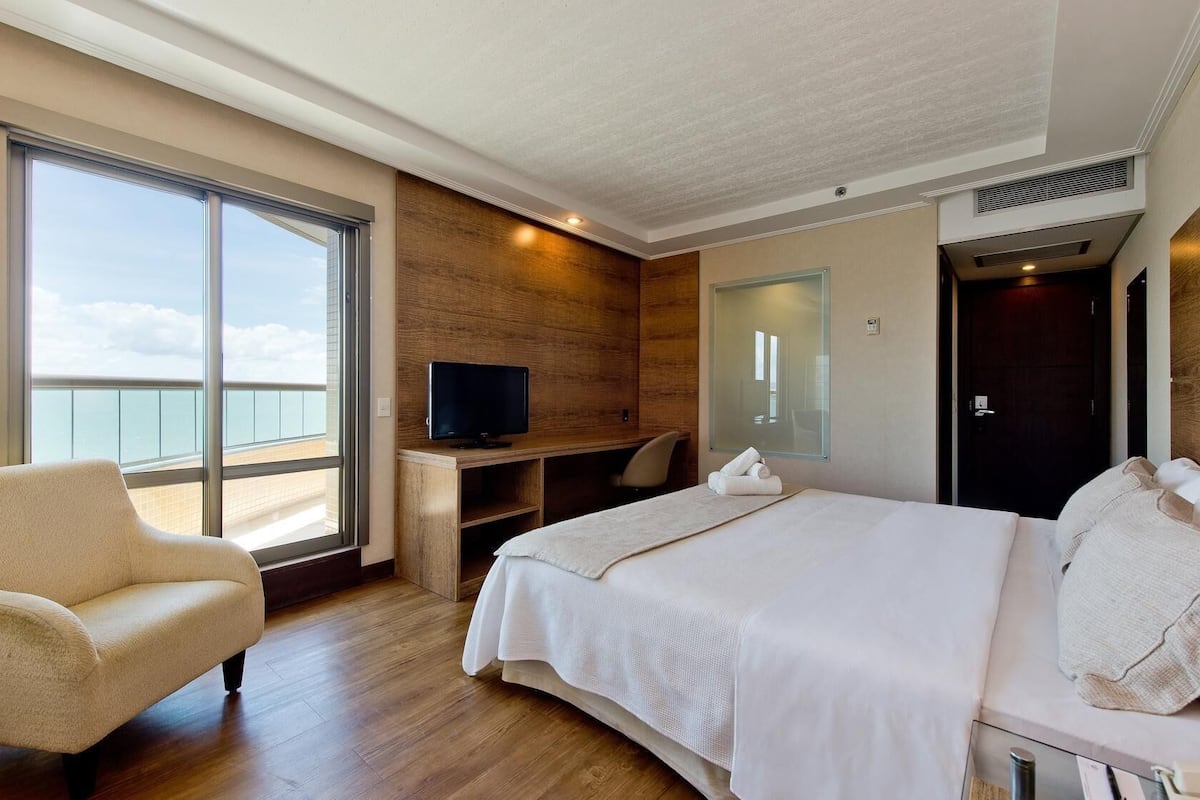 Minibar, in-room safe, desk, blackout curtains