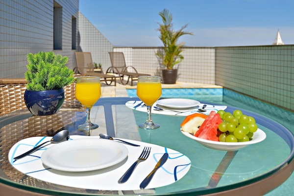 Outdoor pool, sun loungers