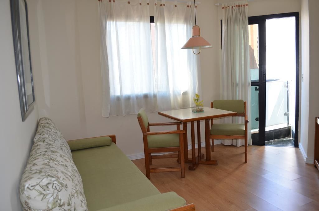 套房 | 客廳 | 電視