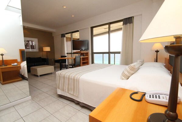 Suite, Partial Sea View | In-room safe, free WiFi - Promenade Casa Del Mar (Rio de Janeiro)
