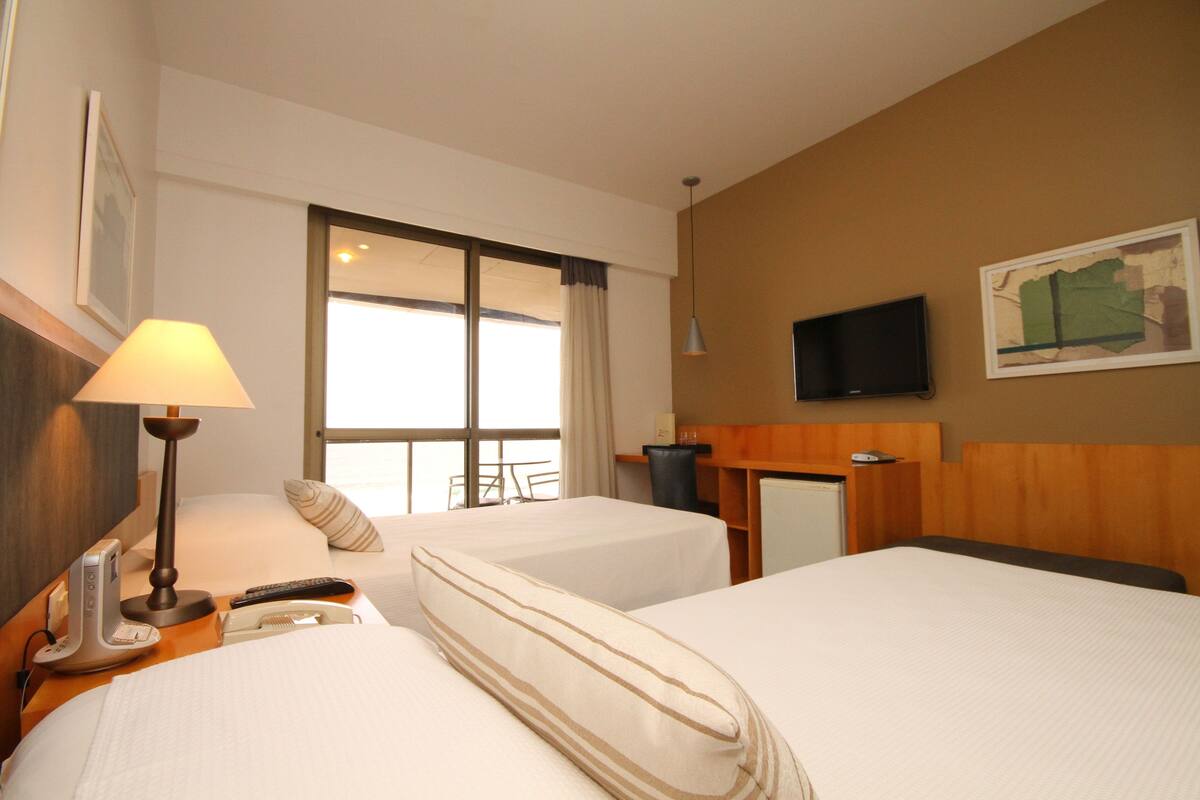 Room, 2 Twin Beds | In-room safe, free WiFi