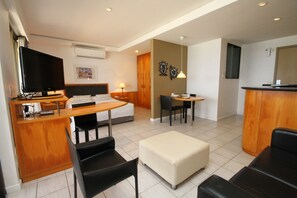Suite Sea Front | In-room safe, free WiFi - Promenade Casa Del Mar (Rio de Janeiro)