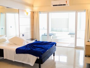 Pillowtop beds, minibar, individually decorated, desk - ibis Styles Rio Preto Monte Líbano (São José do Rio Preto)