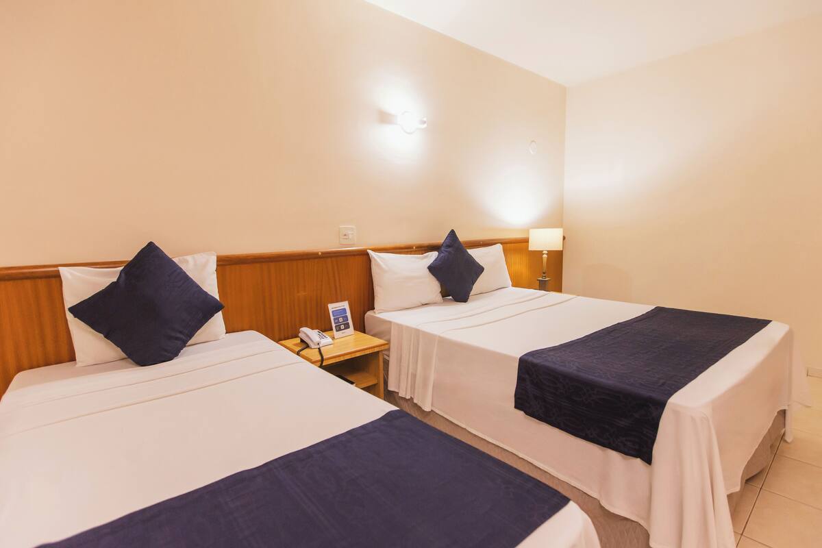 executivo casal + solteiro | 1 bedroom, hypo-allergenic bedding, in-room safe, desk