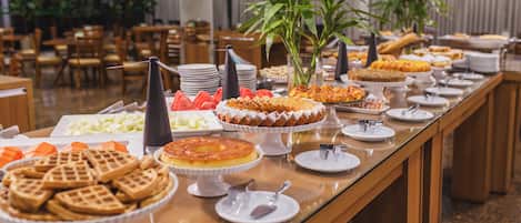 Petit déjeuner buffet